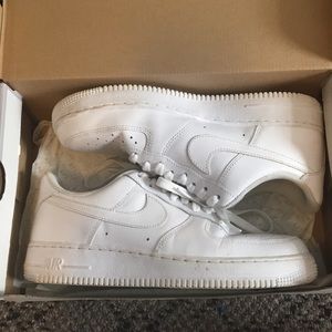 Used Air Force 1 ‘07s